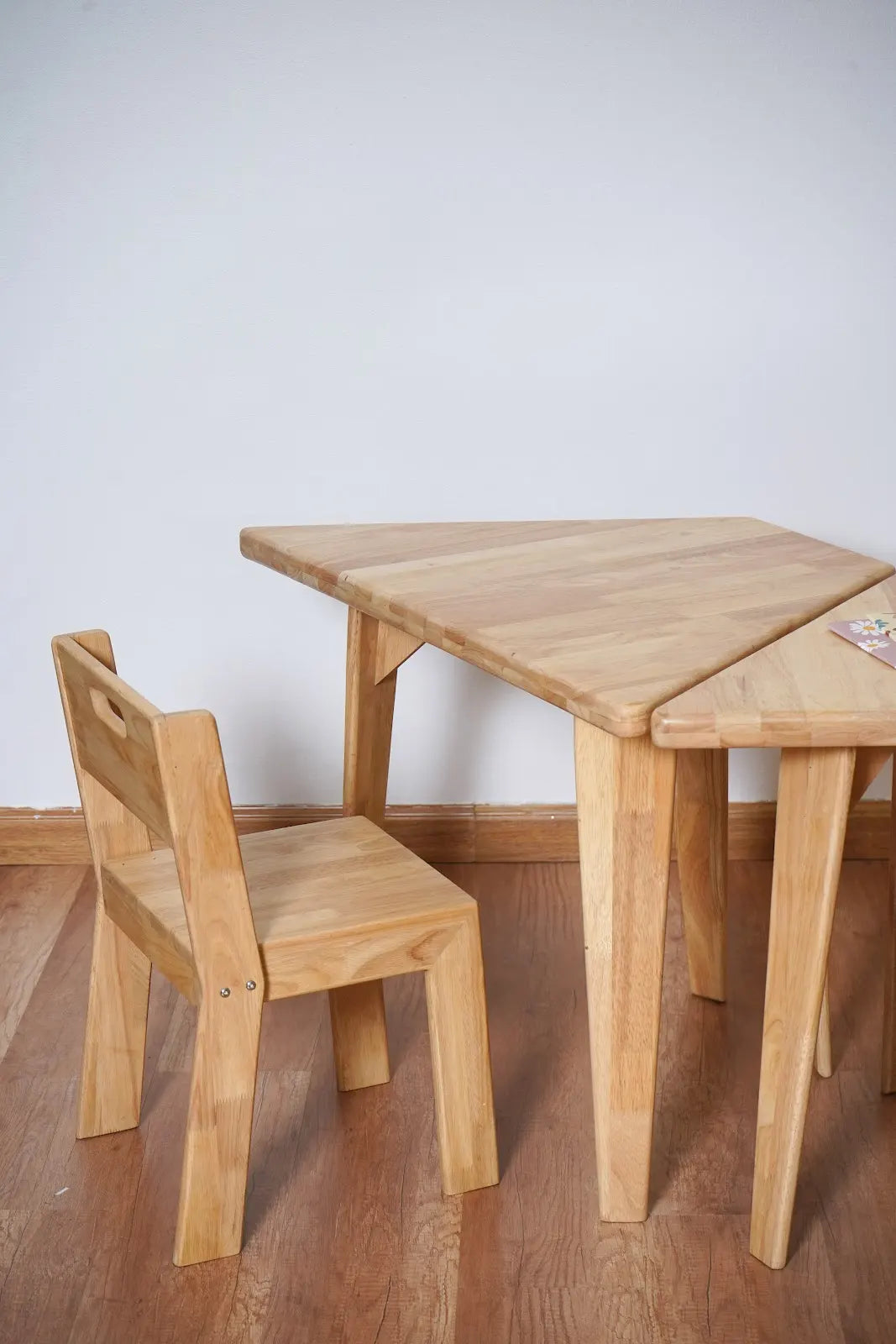 Modular Table - Chair set for co- play