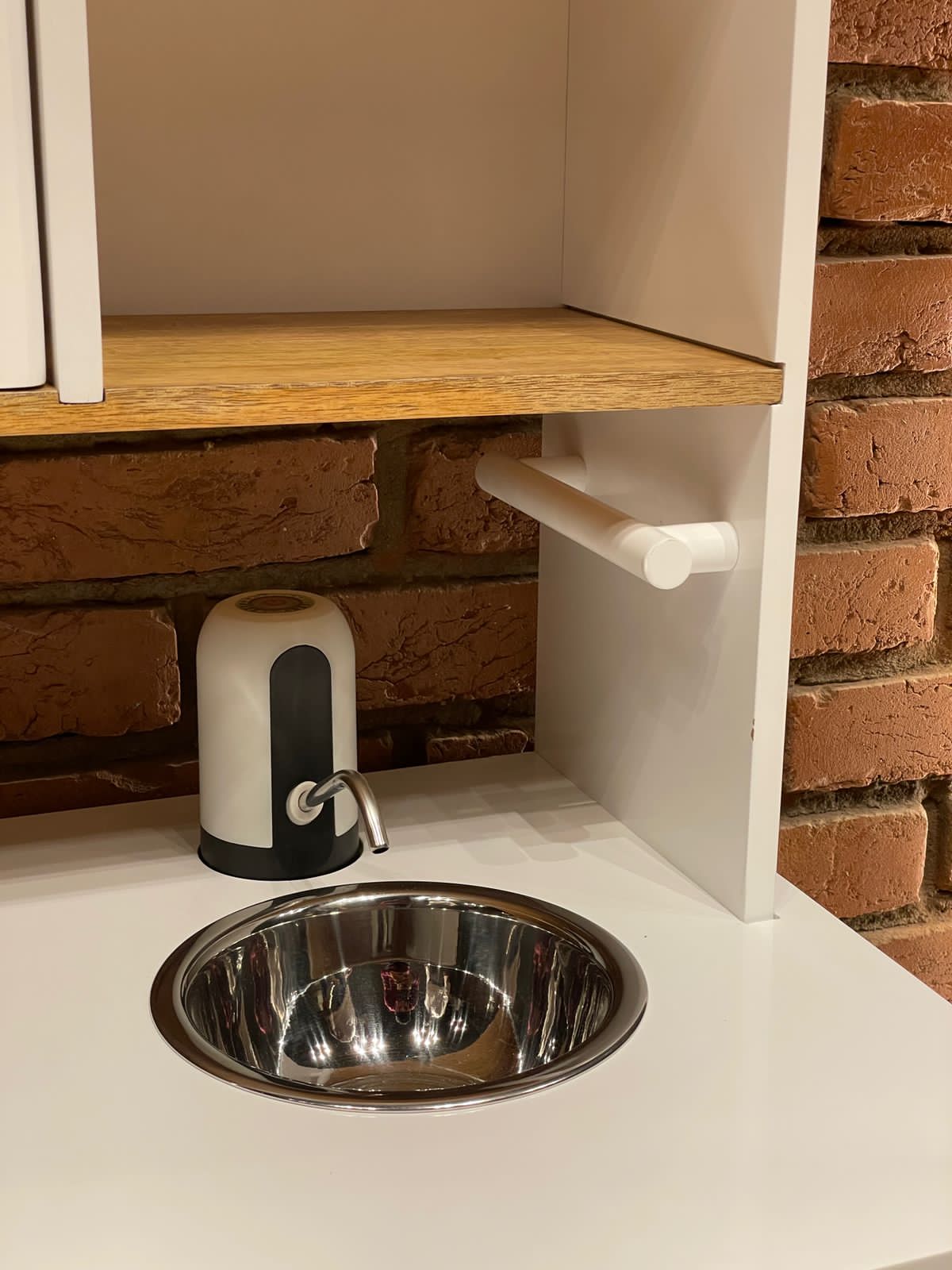 Wooden Play Kitchen with Water Dispenser