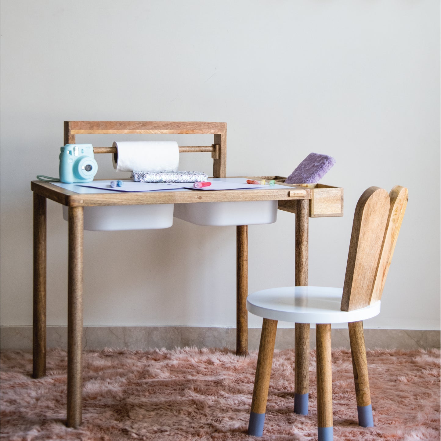 Sensory Art Study table