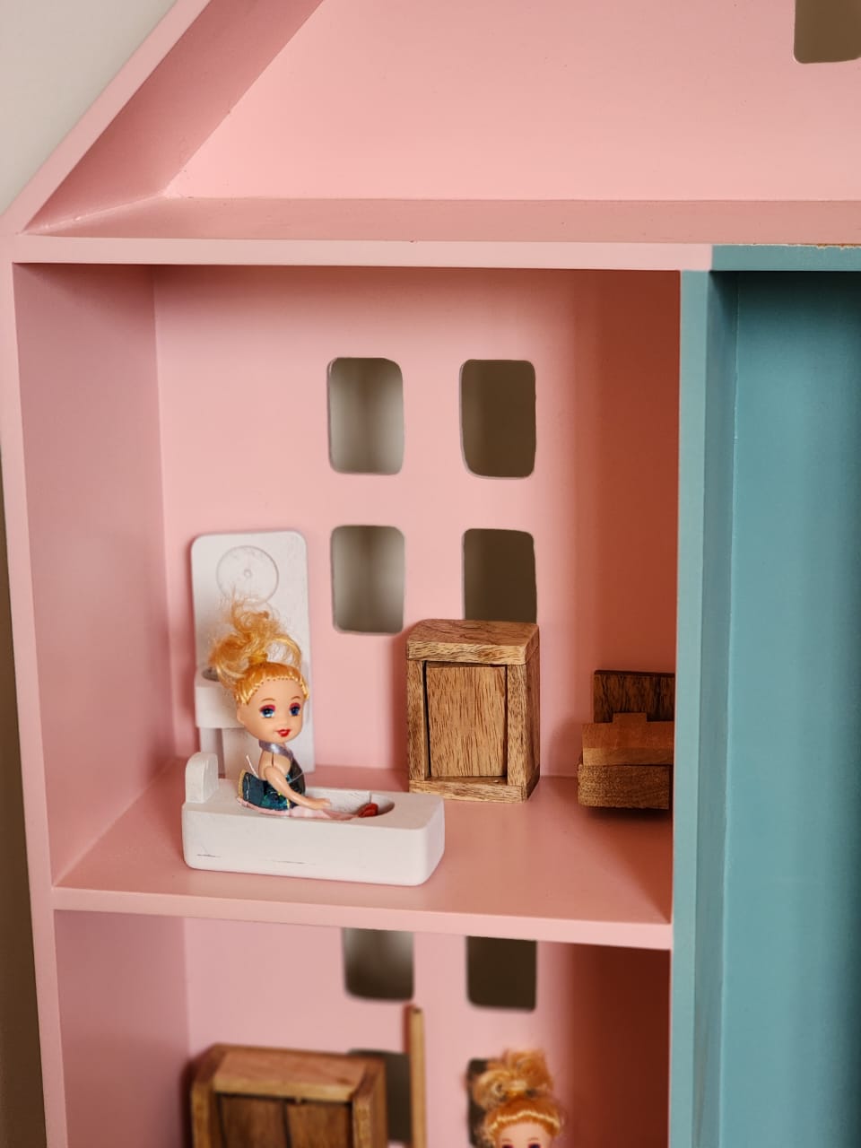 Miniature Furniture for Doll House