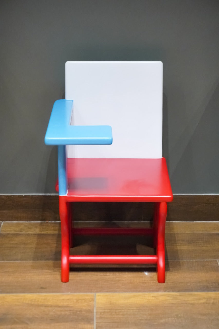 Chair with hand rest - House of Zizi