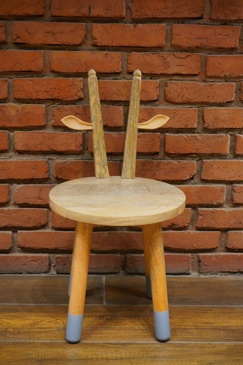 Round table with 3 chairs - House of Zizi