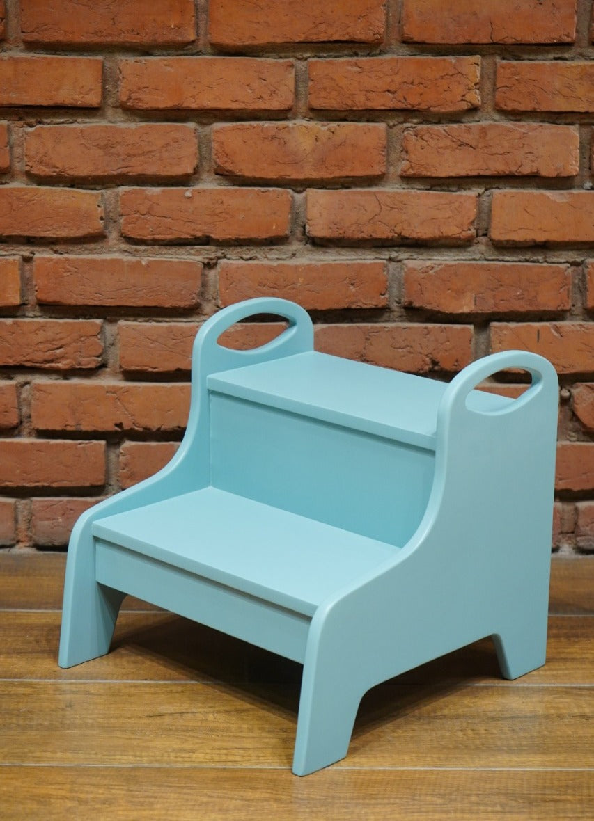 Step Stool - House of Zizi