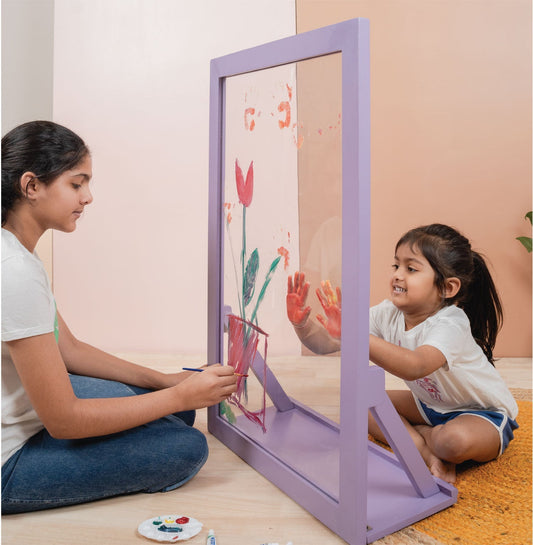 Let Your Child Bond with Colors with House of Zizi’s Acrylic Easel!