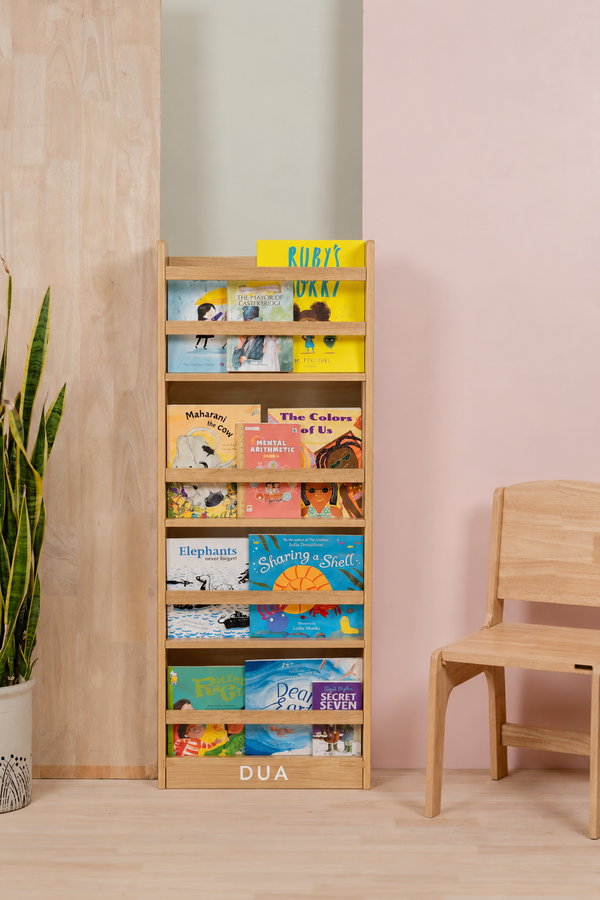 Front-facing Bookshelf
