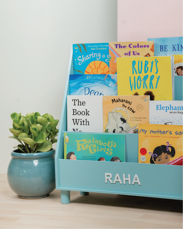 Kids Montessori Bookshelf