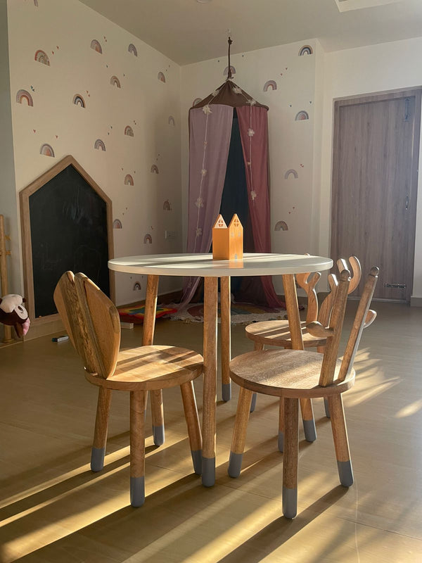 Wooden Round Table with Chairs for Kids